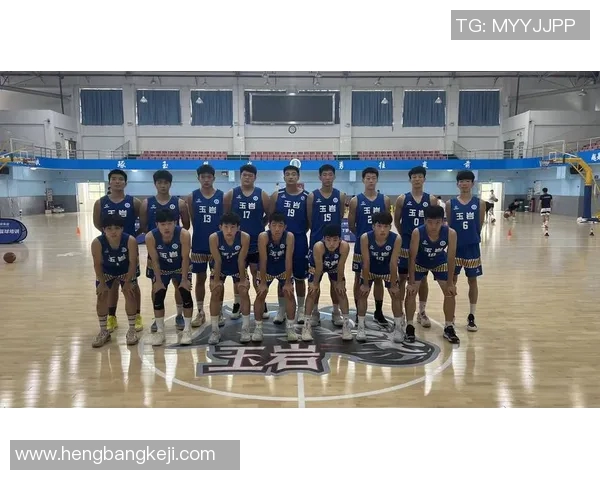 任骏飞领衔中国篮球新篇章展现个人魅力与团队精神的完美结合